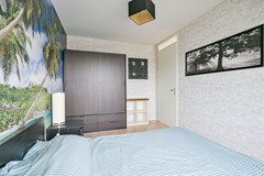 Slaapkamer vanaf raamkant.jpg